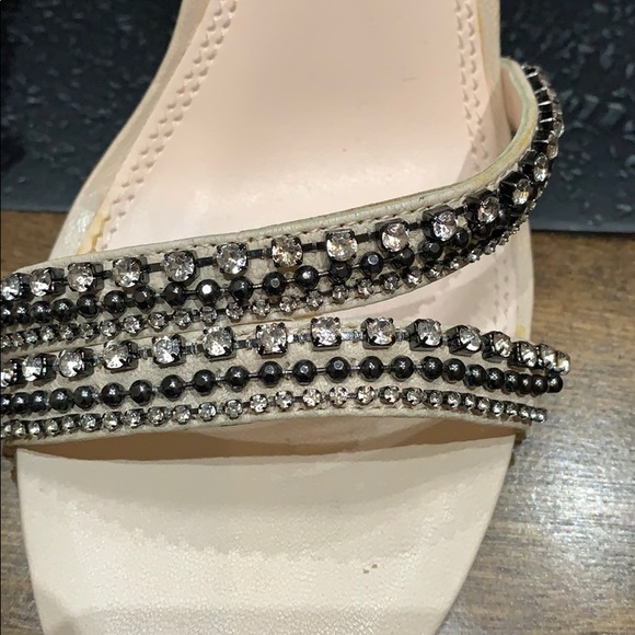 Racheal Roy Sandal - Picture 2 of 8